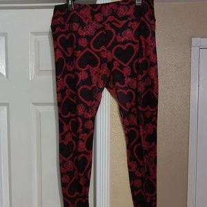 LuLaRoe TC Valentine's Leggings